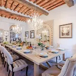 Domus Francigena Willa *