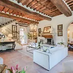 Domus Francigena *