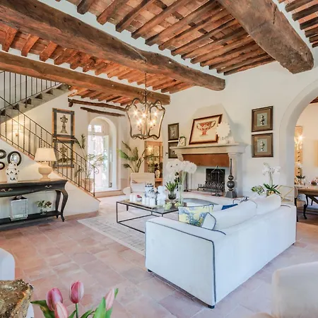 Domus Francigena *
