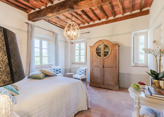 Domus Francigena فيلة لوكا