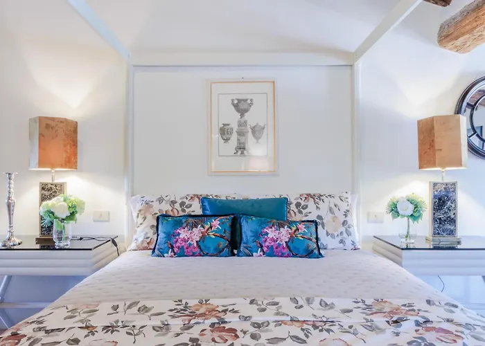 Domus Francigena فيلة