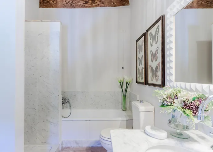 Domus Francigena لوكا