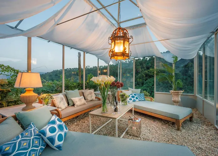 فيلة Domus Francigena *